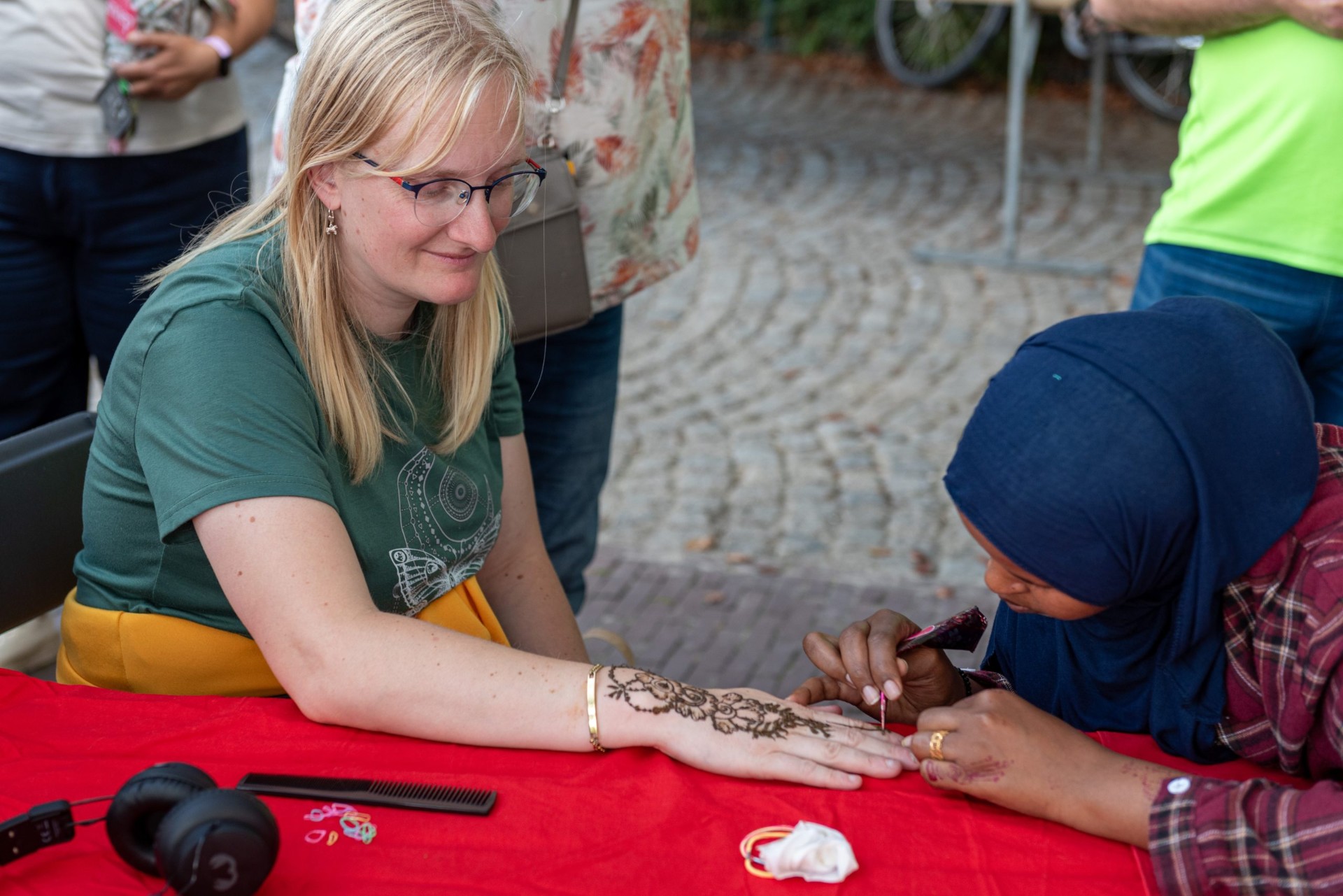 Henna-workshop tijdens Wat 'n Kunst